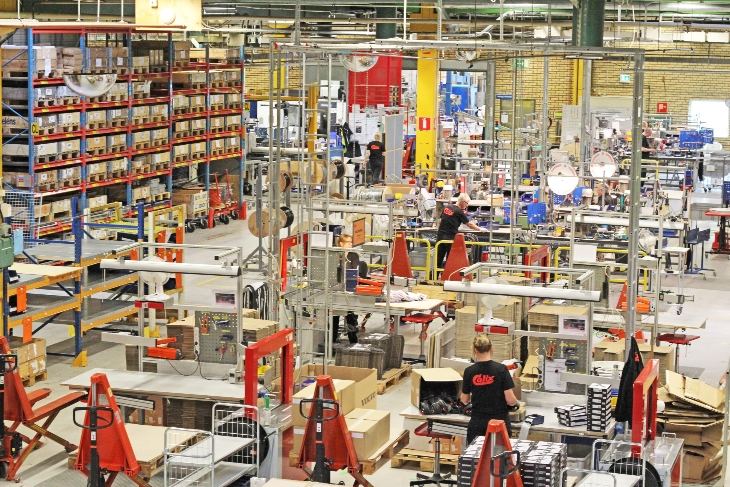 A picture of the Calix factory from the inside